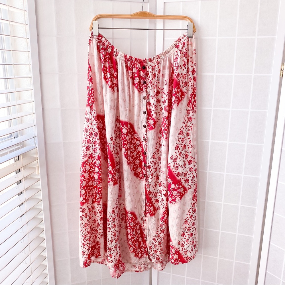 Red Floral Button Front Midi Skirt - Picture 7 of 9